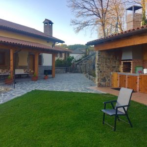 Casa rural con jardín en Navarra