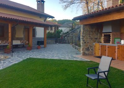 Casa rural con jardín en Navarra