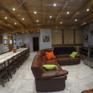 Salón comedor casa rural Iturburu